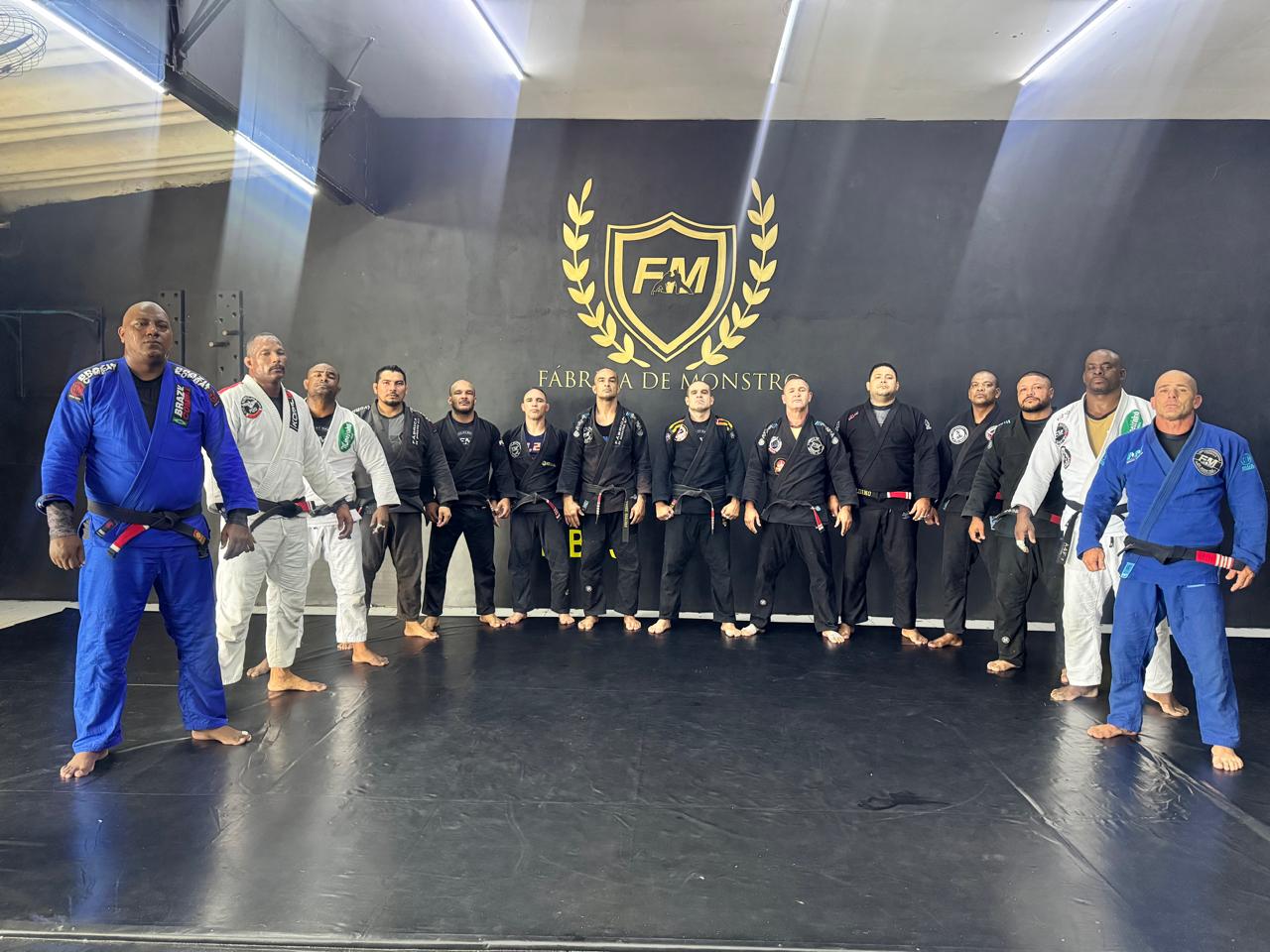Professores da Fábrica de Monstro BJJ vêm fazendo um grande trabalho (Foto: Reprodução)
